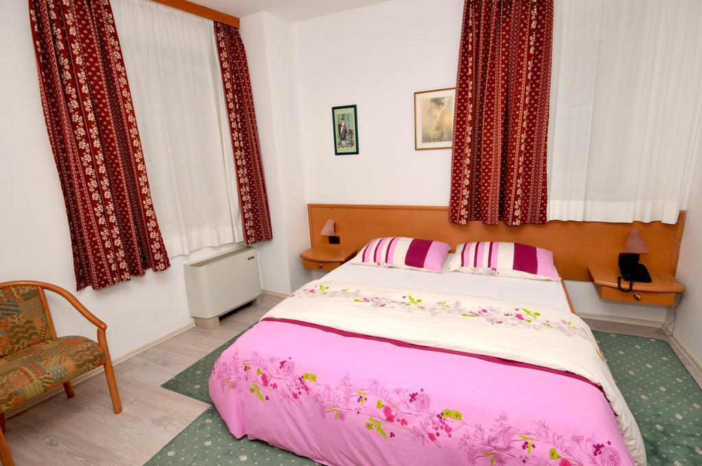 Hotel Fontana Trogir
