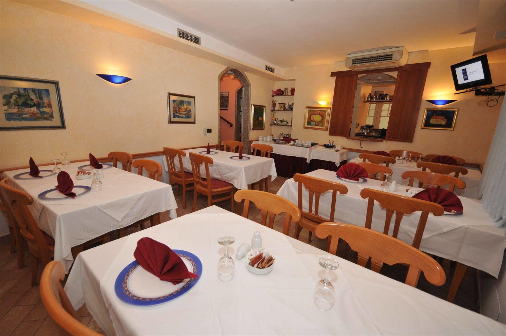 Fontana 3* Trogir