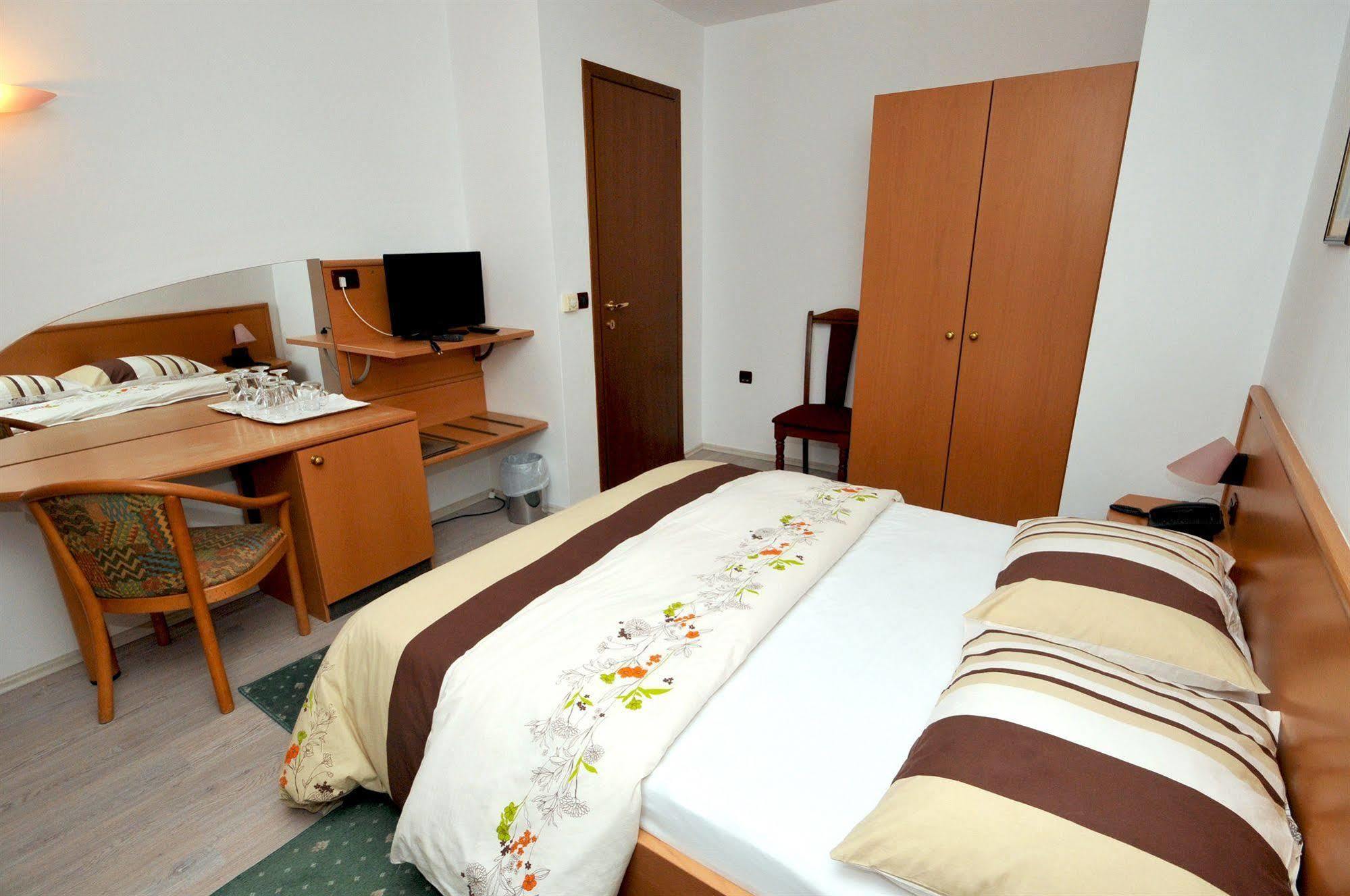 Fontana Hotel Trogir